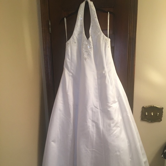 David's Bridal Dresses Davids Bridal 8w Halter Top Wedding Dress